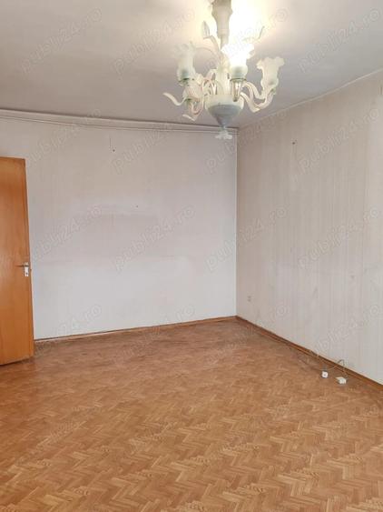 Apartament cu 3 camere decomandat în Pantelimon