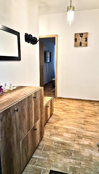 Apartament cu 2 camere decomandat în Păcii