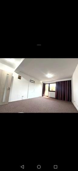 Spațiu comercial, de 160 mp, în Central