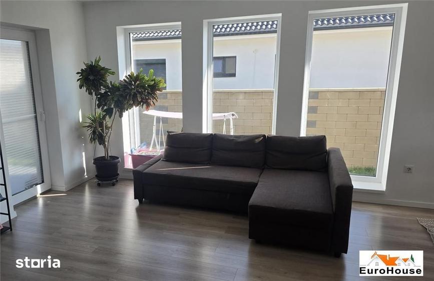 Casă cu 4 camere cu Teren 450 Mp în Cetate