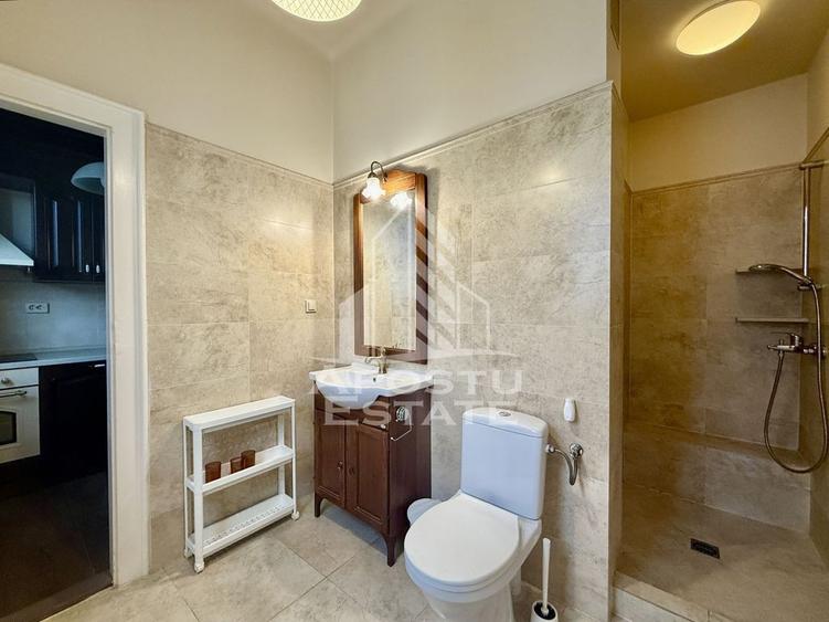 Apartament cu 2 camere decomandat, mobilat în Ultracentral