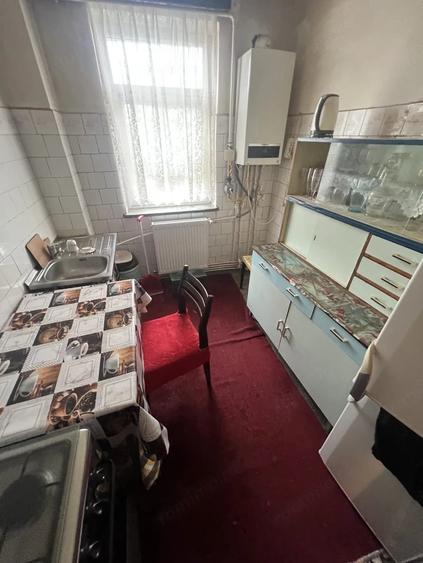 Apartament cu 2 camere semidecomandat în Brazda lui Novac