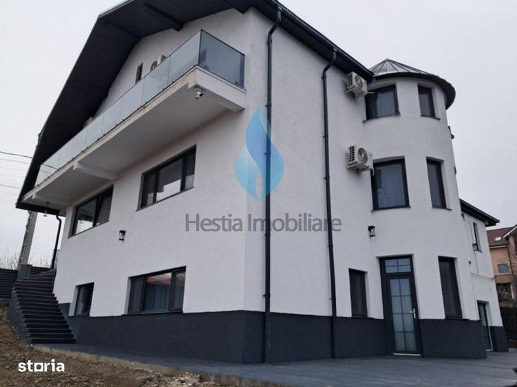 Casă cu 8 camere cu Canalizare în Viticultori