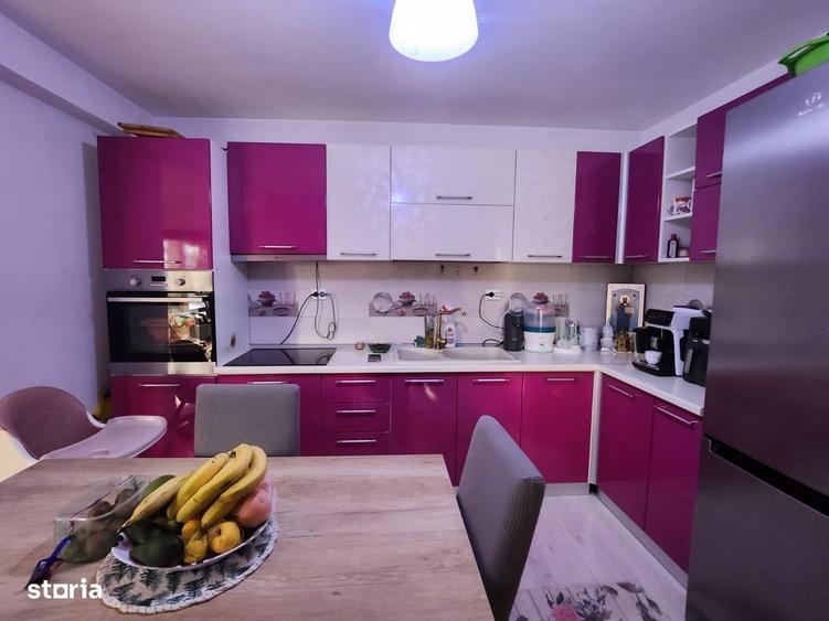 Casă cu 4 camere cu Teren 1000 Mp în Șerbănești