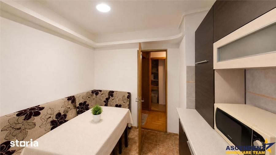 Apartament cu 3 camere decomandat, mobilat în Centrul Civic