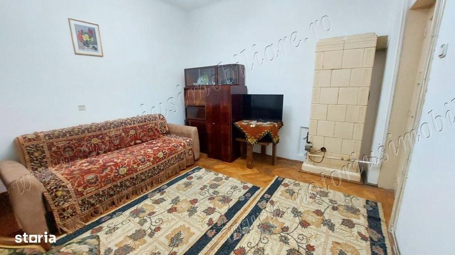 Apartament cu 2 camere decomandat în Sud