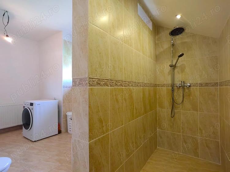 Casă cu 5 camere cu Teren 372 Mp în Central
