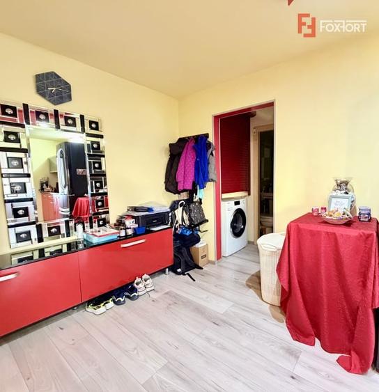 Apartament cu 2 camere decomandat, mobilat în Lipovei