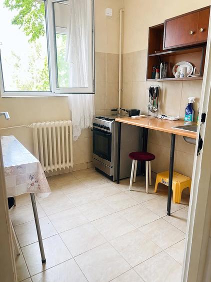 Apartament cu 2 camere decomandat în Favorit