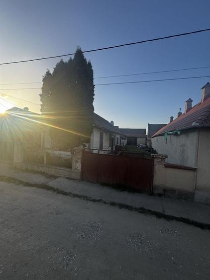 Casă cu 4 camere în Belin