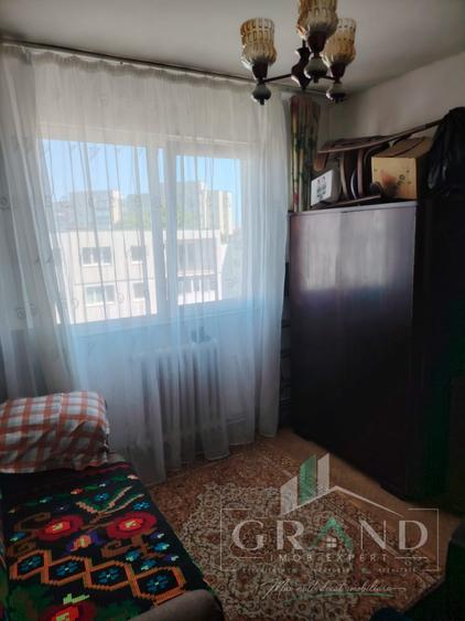 Apartament cu 2 camere semidecomandat, mobilat în Mănăștur