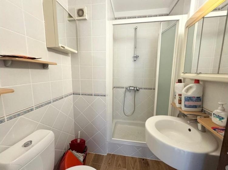 Apartament cu 3 camere în Primăverii