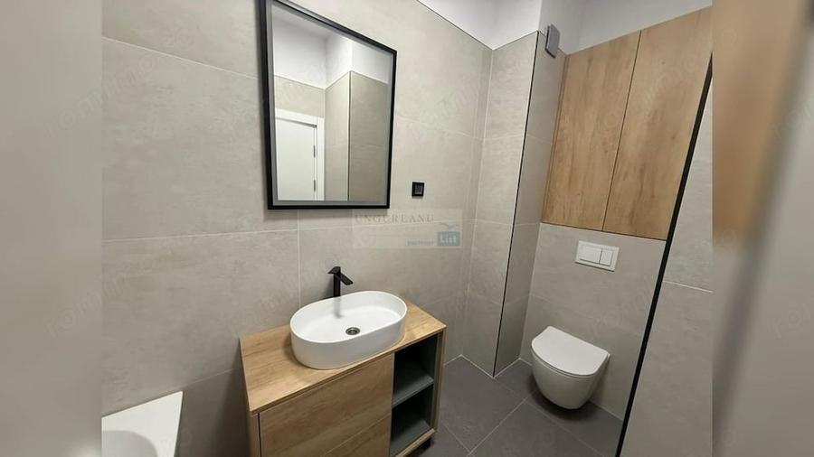 Apartament cu 2 camere decomandat în Florești