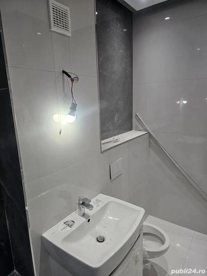 Apartament cu 3 camere decomandat în Torontalului