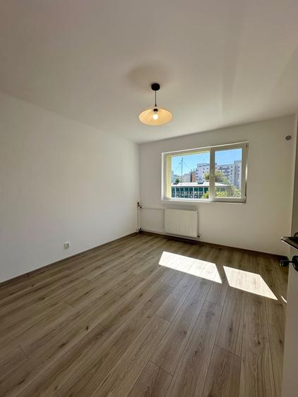 Apartament cu 2 camere semidecomandat în Tudor Vladimirescu
