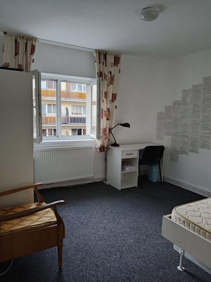 Apartament cu 3 camere decomandat în Dosu Bricii