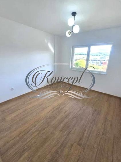 Apartament cu 3 camere semidecomandat în Baciu