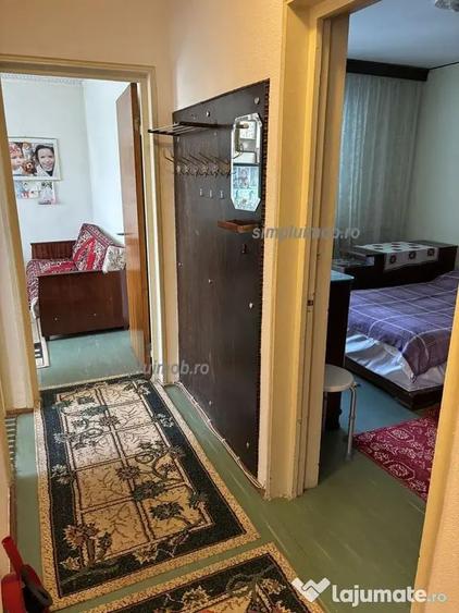 Apartament cu 3 camere decomandat în Brâncoveanu