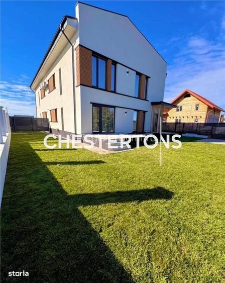 Vila lux +300mp teren , Domnesti