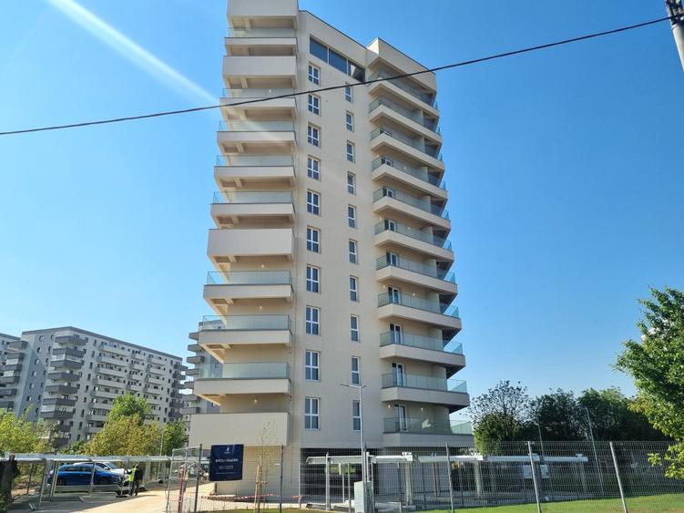 Apartament cu 2 camere decomandat în Militari