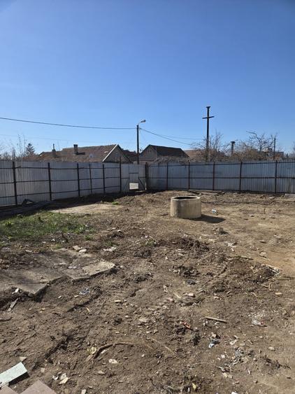 Casă cu 3 camere în Central