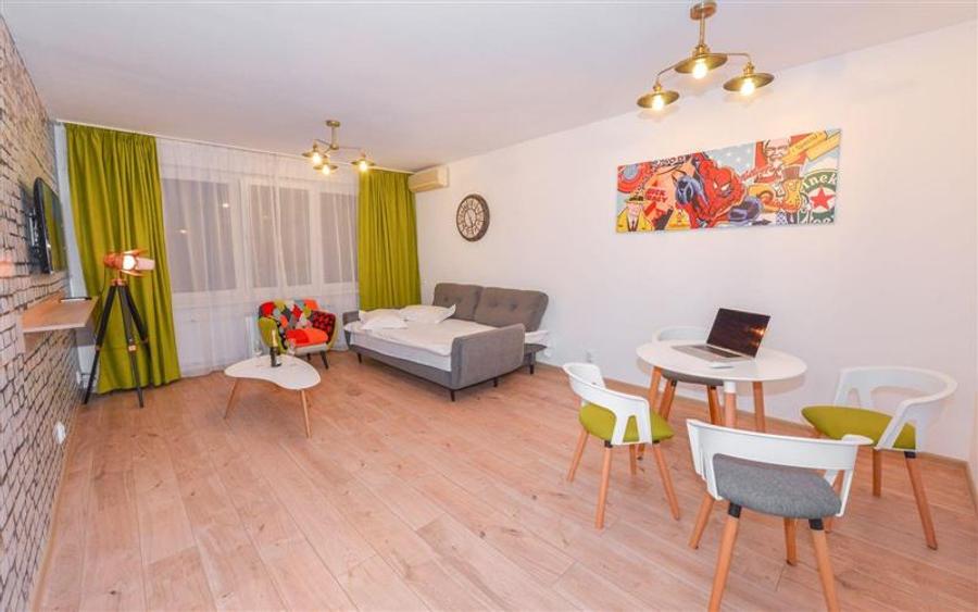 Apartament cu 2 camere semidecomandat în Calea Victoriei