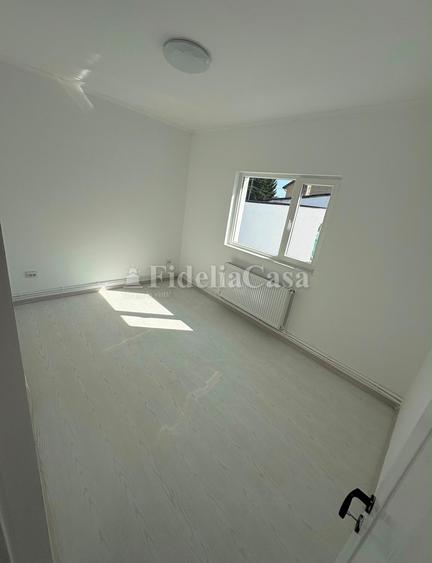 Casă cu 2 camere decomandat cu Teren 200 Mp în Lunca Cetățuii