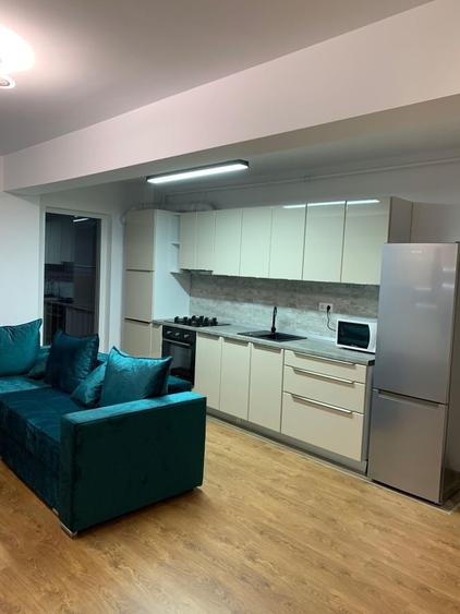 Apartament cu 2 camere semidecomandat în Florești