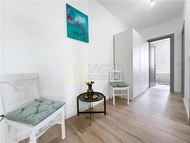 Apartament cu 2 camere semidecomandat în Central