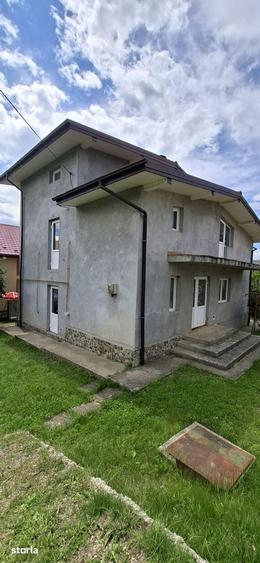 Casa P+1+M la gri, intabulata, cu utilitati, Bucium Str. Teascului - 11