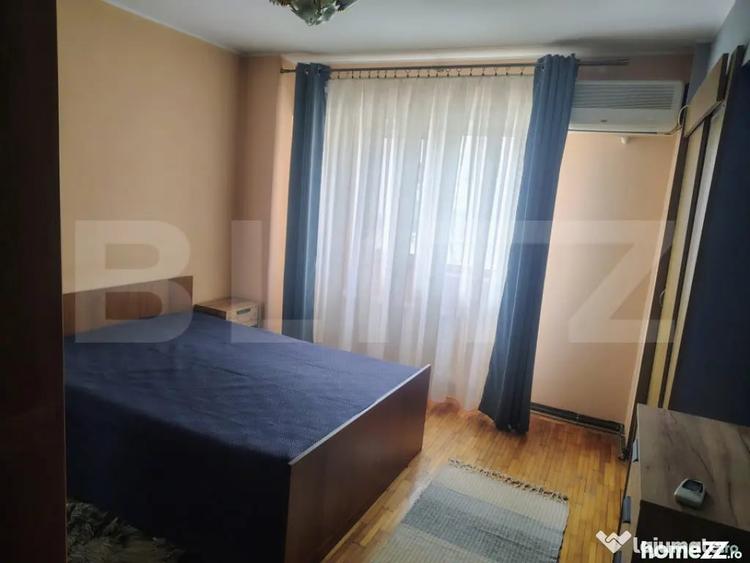 Apartament cu 3 camere decomandat în Ultimul leu
