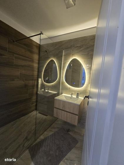 Apartament cu 4 camere în Central
