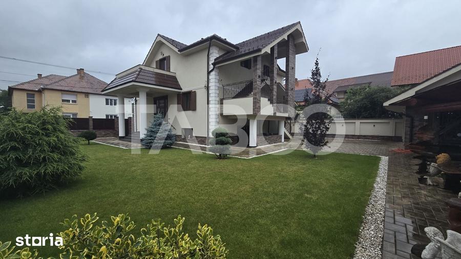 Casa individuala de vanzare 10 camere teren liber 530m zona Lupeni - 19