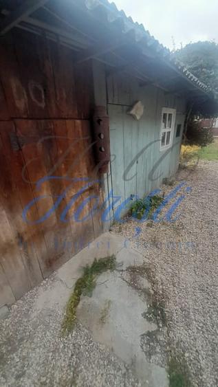 Casă individuală cu 2 camere cu Canalizare în Florești