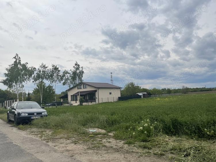 Teren de 2500 mp, în Berceni