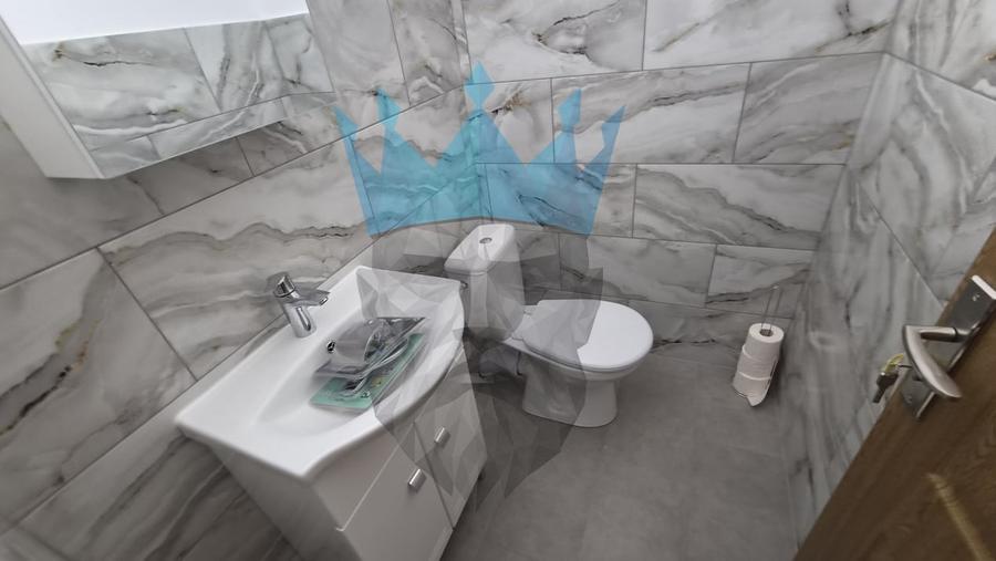 Apartament cu 4 camere semidecomandat, mobilat în Baba Novac