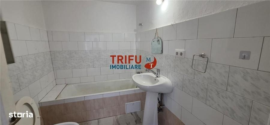 Casă cu 3 camere în Cricău