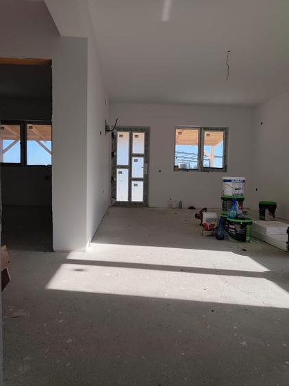 Casă individuală cu 3 camere cu Teren 350 Mp în Joița