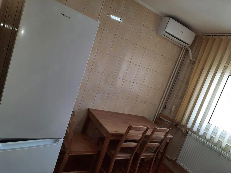 Garsonieră decomandată în Basarabia