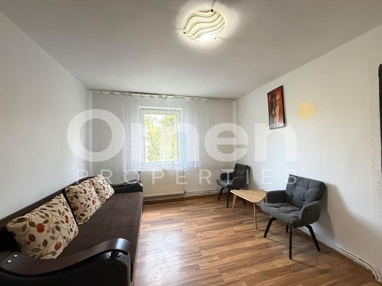 Apartament cu 2 camere semidecomandat, mobilat în Ultracentral