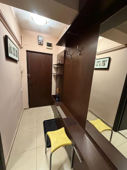 Apartament cu 2 camere semidecomandat în Domenii