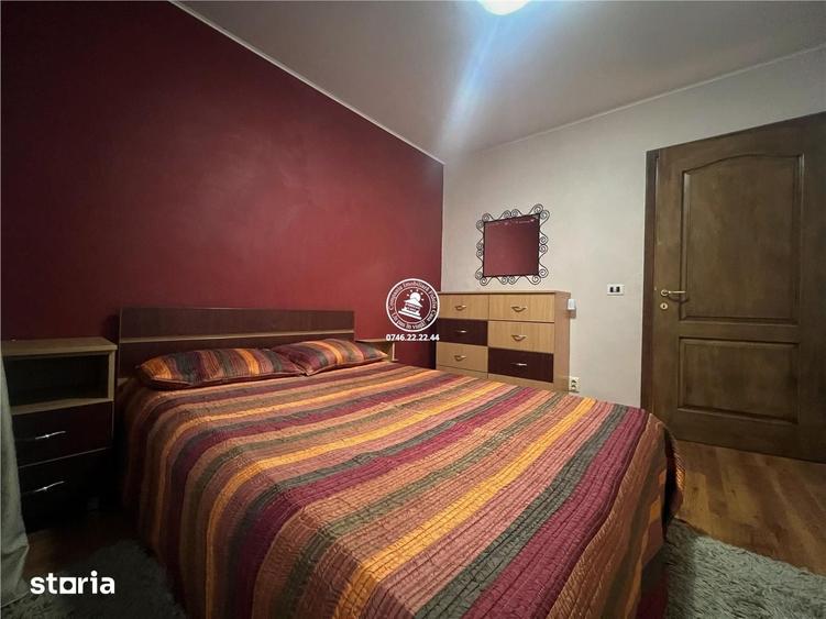 Apartament cu 3 camere decomandat în Nicolina