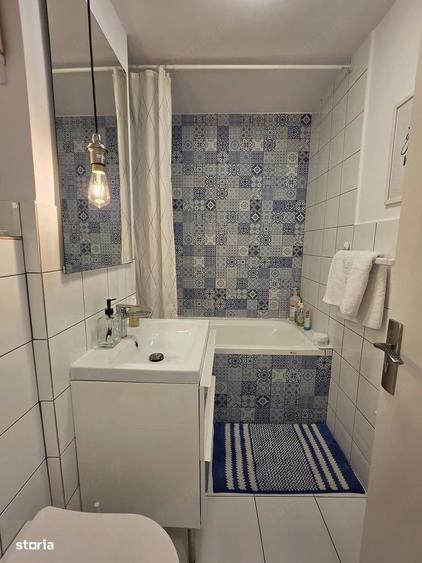 Apartament cu 2 camere semidecomandat în Victoriei