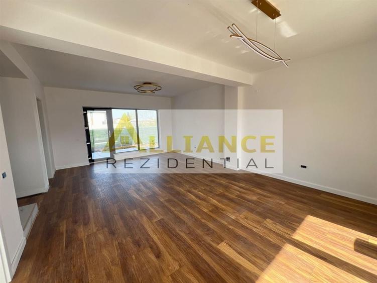 Vila Individuala  - 4 camere - 3 bai-teren -320-600 M de STV - 7