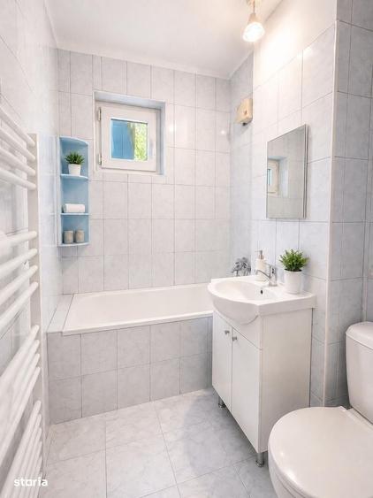 Apartament cu 3 camere semidecomandat în Lacul Tei