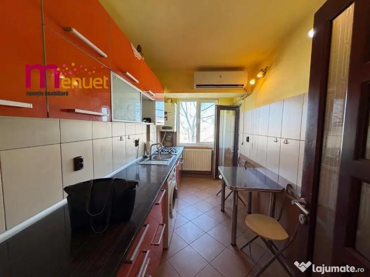 Apartament cu 2 camere decomandat în Central