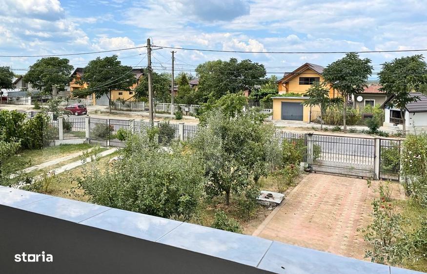Casă cu 4 camere în Ungureni