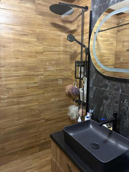 Apartament cu 3 camere decomandat în Rahova