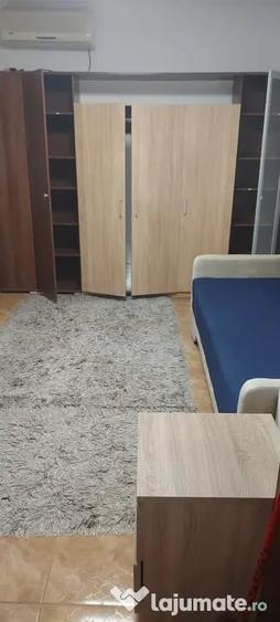 Garsonieră decomandată în Dorobanți
