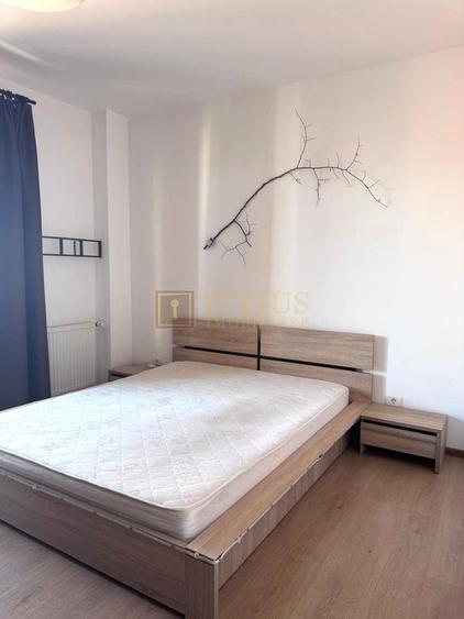 Apartament cu 3 camere decomandat, mobilat în Torontalului